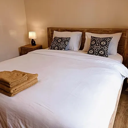 Santian Guest House